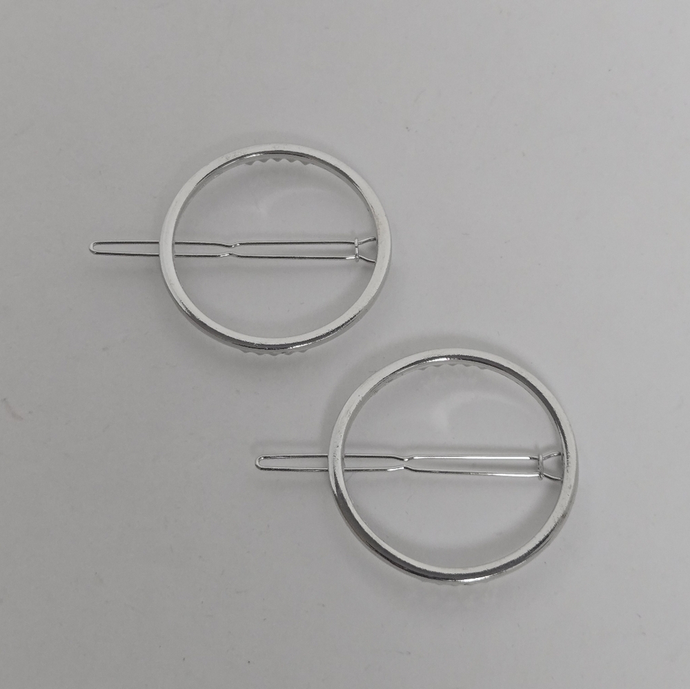Elegant Silvertone Circle Hair Clips 1 7/8" diameter